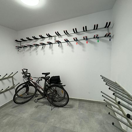 Art & Sunski Studio Z Garazem Podziemnym Krynica-Zdrój Exterior foto